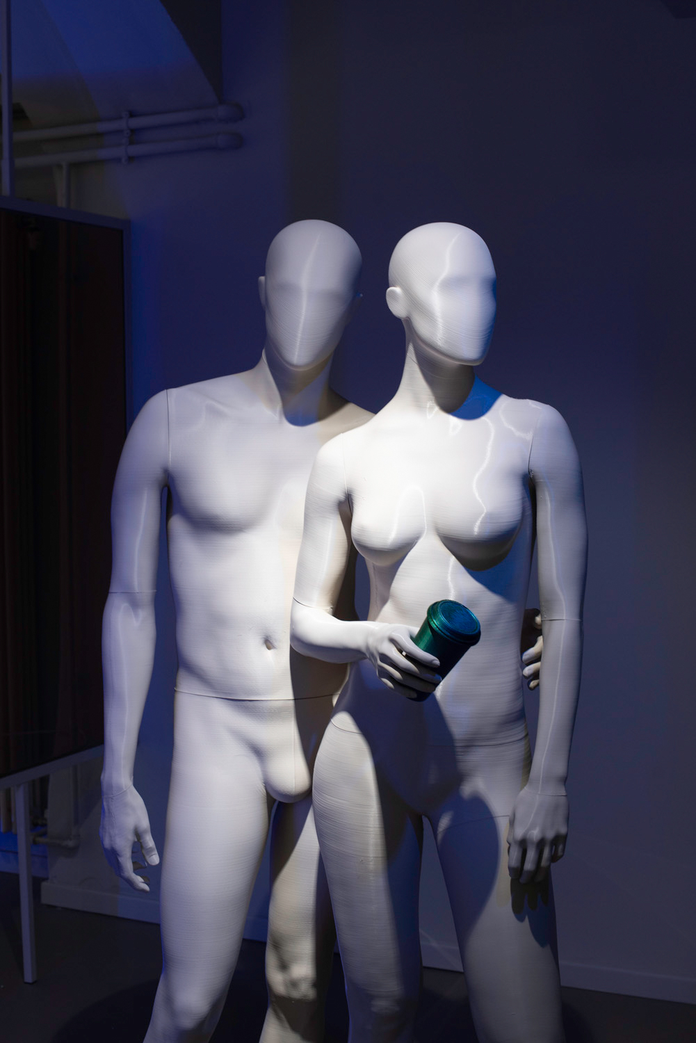 Hans Boodt Mannequins_Salone del Mobile 2022_Essential X Reflow