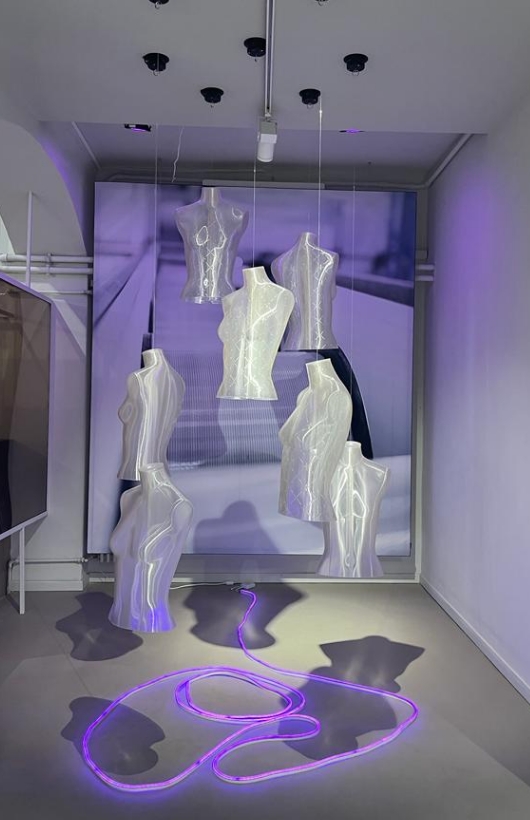 Hans Boodt Mannequins_Salone del Mobile 2022_Essential X Reflow